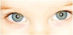 Augen mit Ringblitz beleuchtet