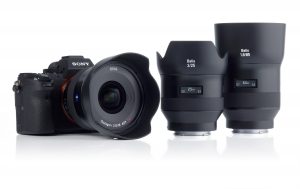 Sony-Alpha-Kamera mit Zeiss-Objektiven