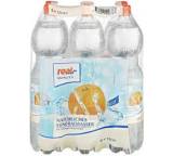 Natürliches Mineralwasser mit Orangen-Geschmack