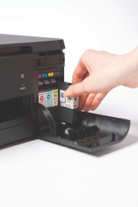 Tintenstrahler Patronen lassen sich häufig einzeln austauschen.