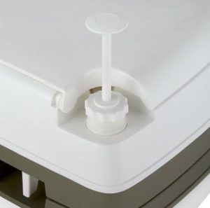 Campingtoilette mit Spülvorrichtung