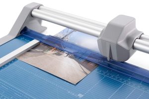 Papierschneidemaschine Dahle 550 für Fotos