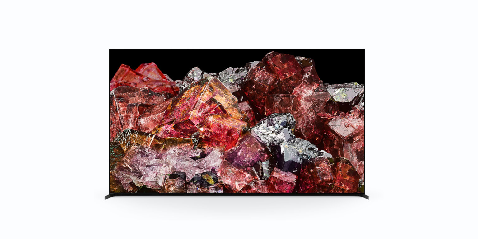 Sony XR-65X95L vor weißem Hintergrund