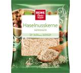 Haselnusskerne gemahlen