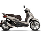 Motorroller im Test: Beverly 300 Euro5 (Modell 2021) von Piaggio, Testberichte.de-Note: ohne Endnote