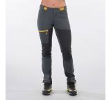 Wanderhose im Test: Cecilie Mountain Softshell Pants von Bergans, Testberichte.de-Note: ohne Endnote