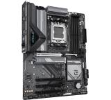 Mainboard im Test: B850 Eagle WiFi6E von GigaByte, Testberichte.de-Note: 1.5 Sehr gut