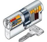 Türsicherung im Test: Integral von Abus, Testberichte.de-Note: 4.0 Ausreichend