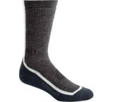 Sportsocke im Test: Outdoor Mountaineer Mid-Calf von Icebreaker, Testberichte.de-Note: ohne Endnote