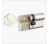 Türsicherung im Test: GeGe pExtra von Kaba, Testberichte.de-Note: 1.0 Sehr gut