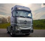 RC-Modell im Test: Actros II 2-Achs-Sattelzugmaschine von ScaleART, Testberichte.de-Note: ohne Endnote