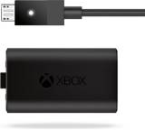 Gaming-Zubehör im Test: Xbox One Play & Charge Kit von Microsoft, Testberichte.de-Note: 1,3 