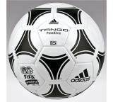 Fußball im Test: Tango Pasadena von Adidas, Testberichte.de-Note: 2.7 Befriedigend