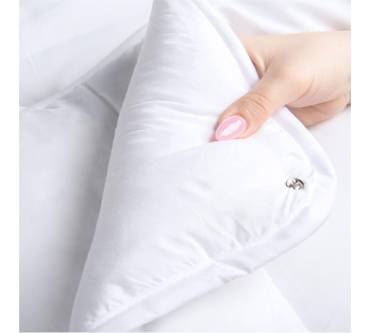 Produktbild aqua-textil 4-Jahreszeiten Bettdecke