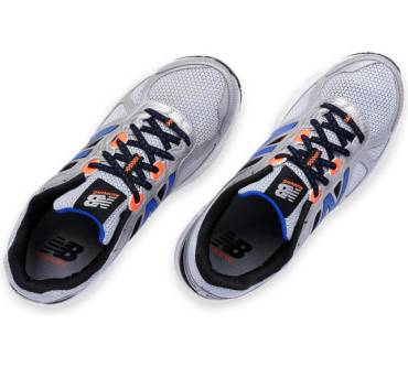 Produktbild New Balance 670v1