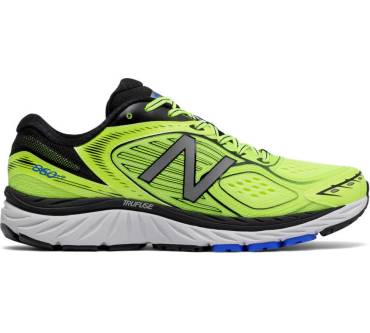 Produktbild New Balance 860v7