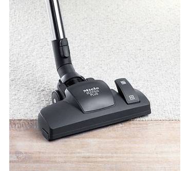 Produktbild Miele Complete C3 Excellence Red EcoLine (SGSH2)