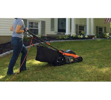 Produktbild Black + Decker LM2000