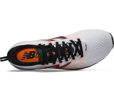 Produktbild New Balance 1500v4