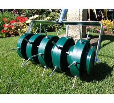 Produktbild Greenkey Garden and Home Ltd Rollender Rasenlüfter 30 cm