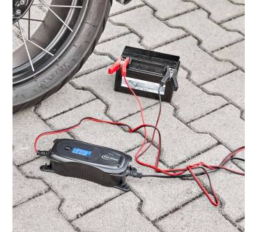 Produktbild Aldi / CarXTRAS Auto-/Motorrad-Batterieladegerät (2018)