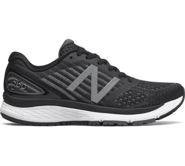 Produktbild New Balance 860v9
