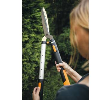 Produktbild Fiskars SmartFit Teleskop-Heckenschere HS86