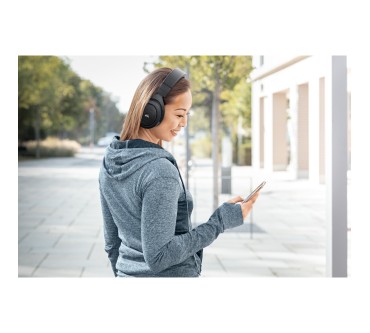 Produktbild Corsair HS70 Bluetooth