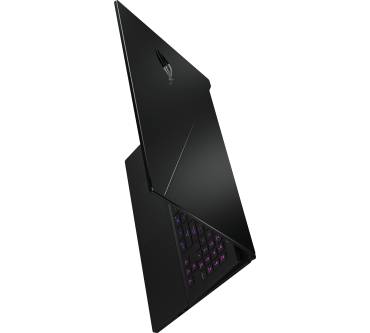 Produktbild Asus ROG Zephyrus S17 GX703HS