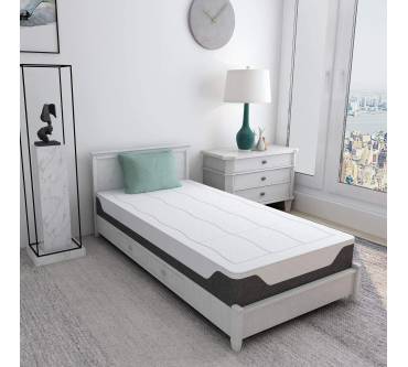 Produktbild AmazonBasics Taschenfederkernmatratze mit Gel-Rückstellschaum