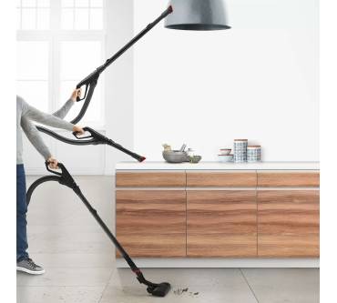 Produktbild Bosch Serie 6 BGB6X330