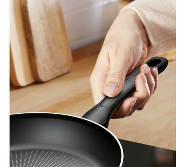 Produktbild Tefal Resist Essential Bratpfanne