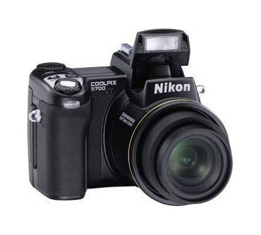 Produktbild Nikon Coolpix 5700