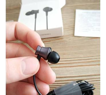 Produktbild Xiaomi Mi In-Ear Headphones Basic