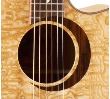 Produktbild Luna Guitars Spalted Maple
