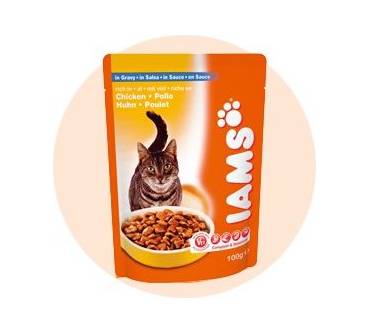 Produktbild IAMS Adult 1+ mit viel Huhn in Sauce