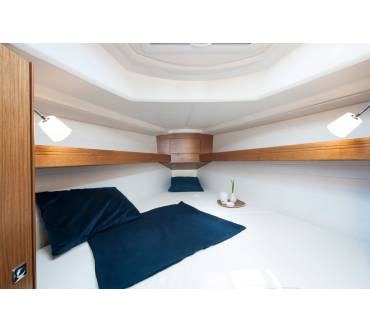 Produktbild Bavaria Yachts Cruiser 33