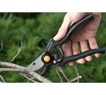 Produktbild Fiskars Gartenschere Pro