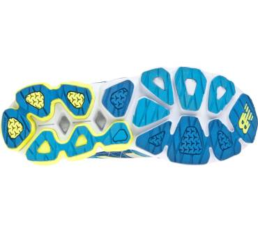 Produktbild New Balance 890v4