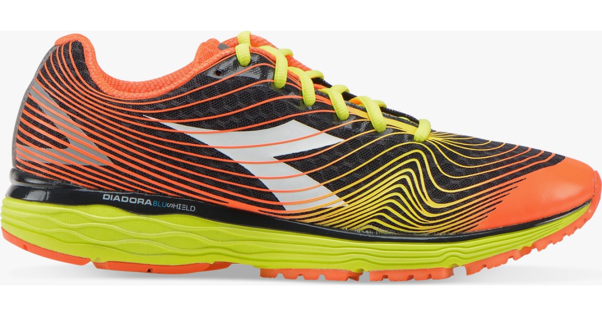 Diadora Mythos Blushield Fly im Test | Testberichte.de