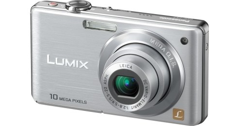 Panasonic Lumix DMC-FS7 im Test: 2,1 gut | Sehr guter Autofokus