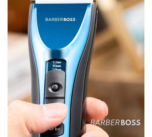 BarberBoss Akku-Haarschneider – Profi Barttrimmer Mit Titan-Keramik-Klinge & LED-Display – Inkl. 8 Aufsteckkämmen
