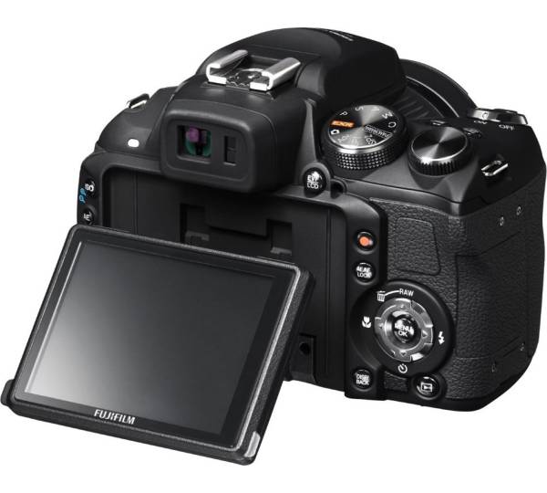 Fujifilm FinePix HS20EXR im Test: 2,2 gut | Keine DSLR-Kamera