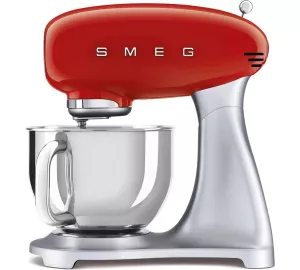 Smeg SMF02 in rot von Smeg