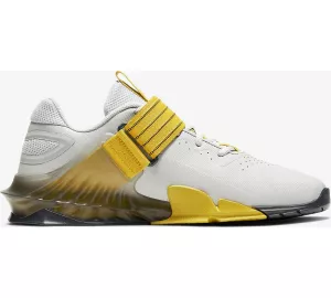 Nike Savaleos von Nike