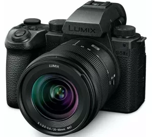 Panasonic Lumix DC-S5IIX von Panasonic