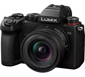 Panasonic Lumix DC-S5D von Panasonic