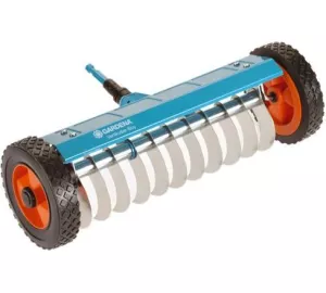 Gardena Combisystem-Vertikutier-Boy von GARDENA