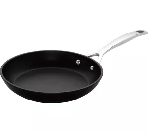 Le Creuset Aluminium Bratpfanne flach (28 cm) von Le Creuset